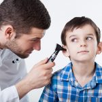 Mazová zátka – čištění uší u dětí